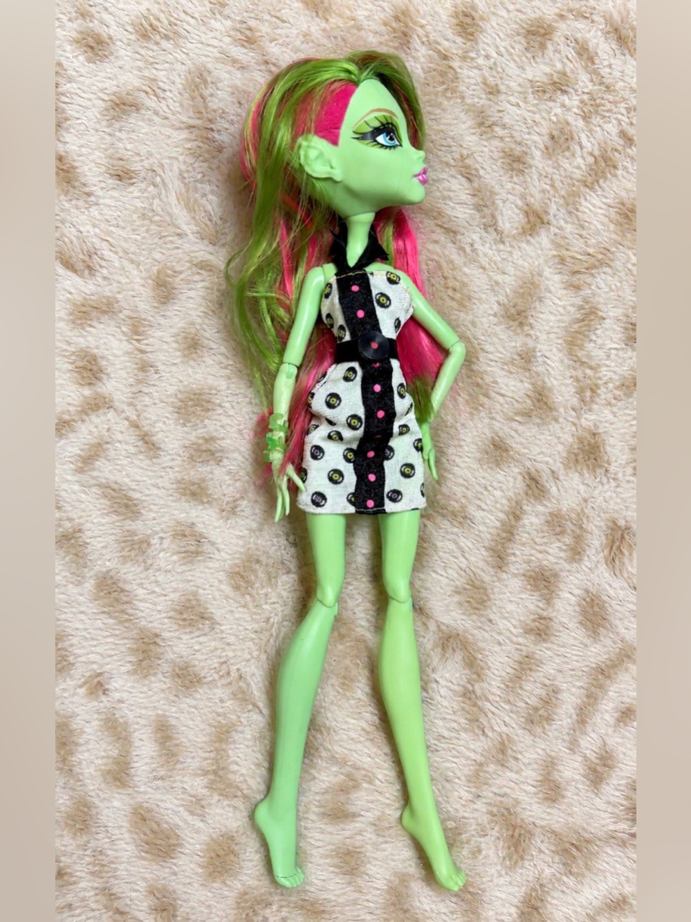 Monster High Doll - Venus Mcflytrap Music Festival Edition 2013